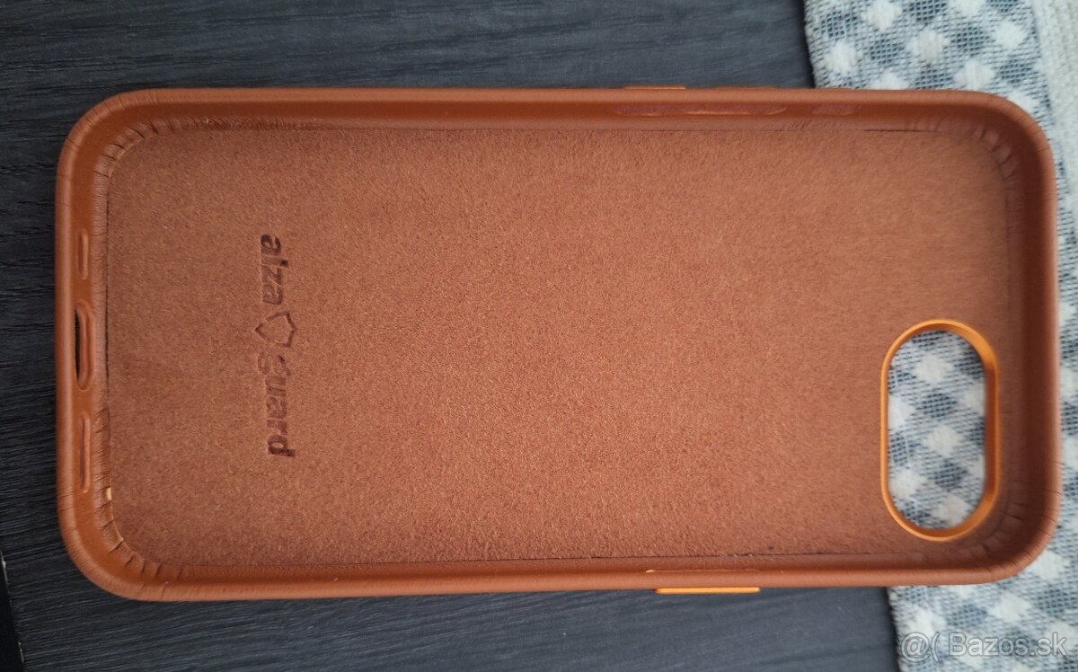 FIXED MagLeather s podporou MagSafe na Apple iPhone 16e 5G h