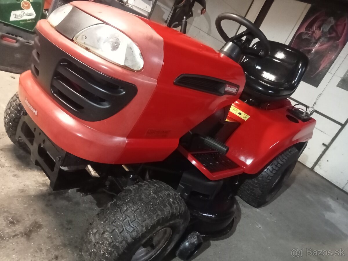 Zahradny traktor