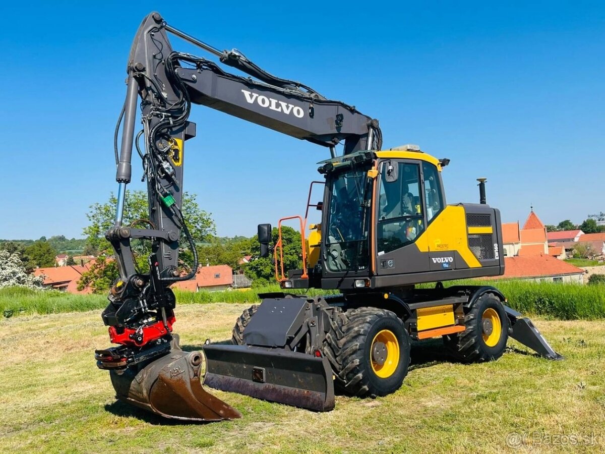 Kolesové rypadlo Volvo EW160E