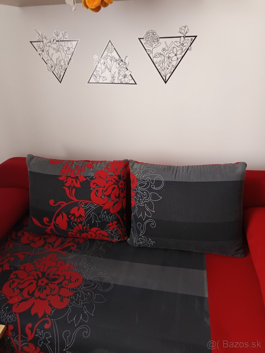 Rozkladací Gauč