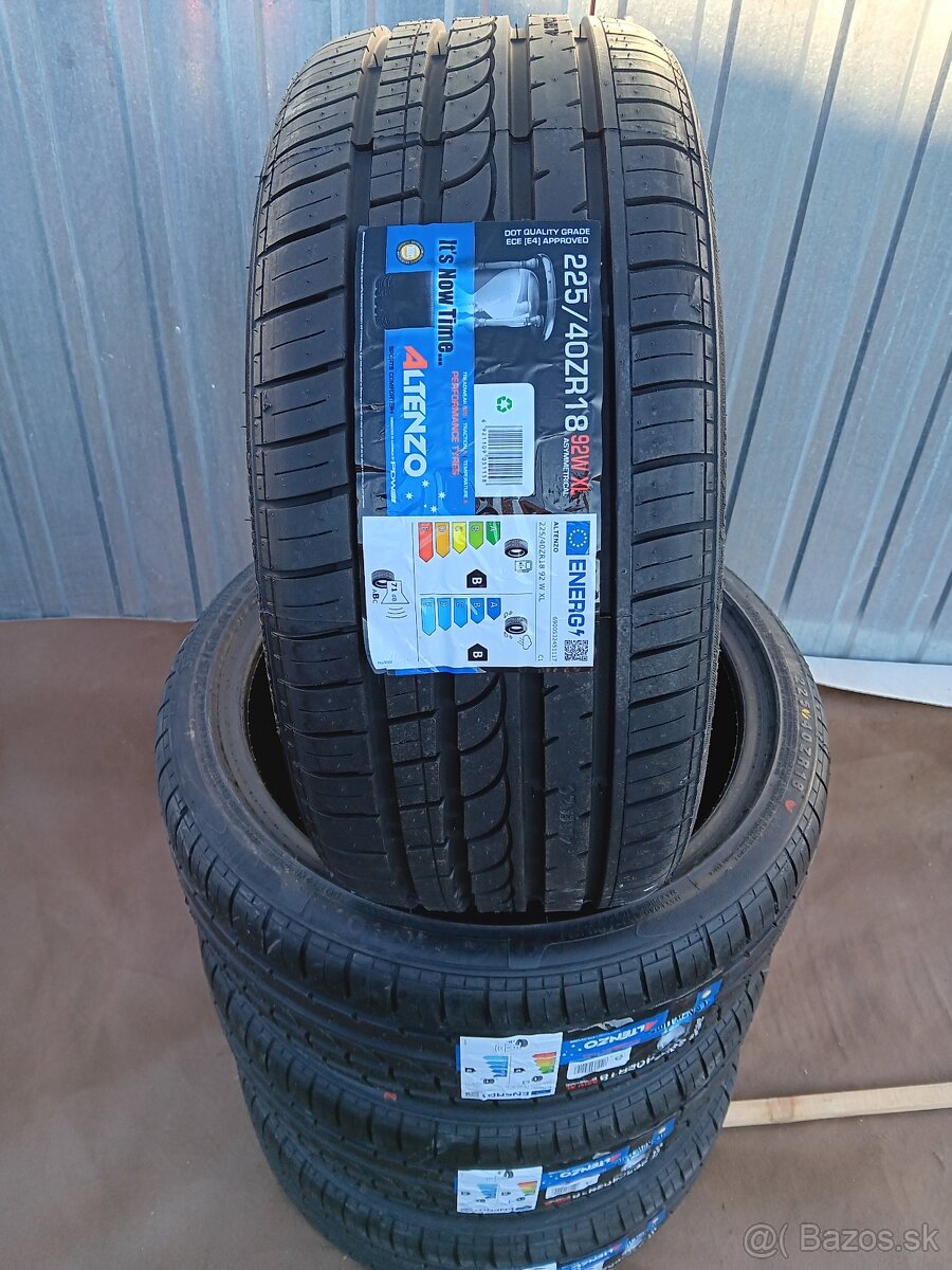 225/40R18 letné