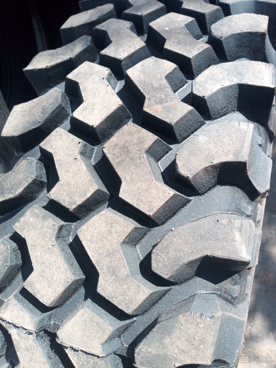 175/80R16 107 Q  Lada Niva 4x4