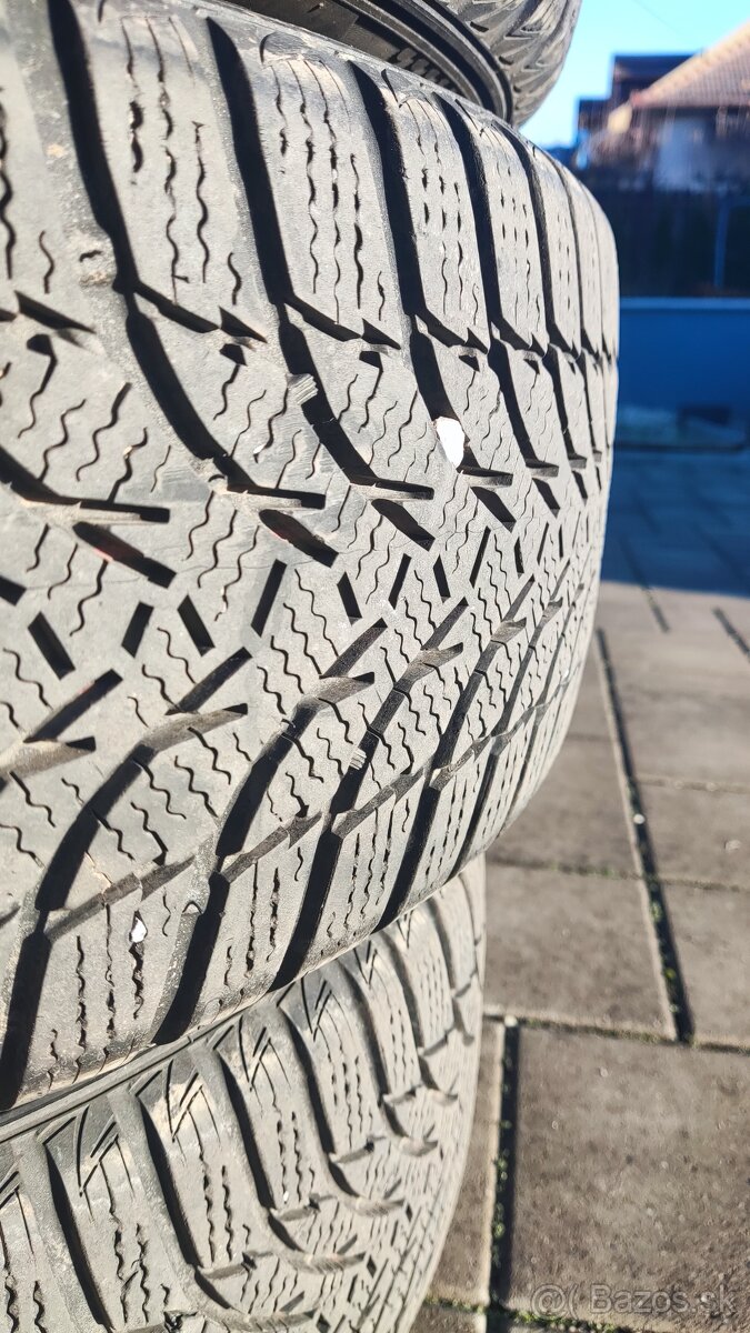 Zimné pneumatiky KUMHO 215/60R16 s diskami