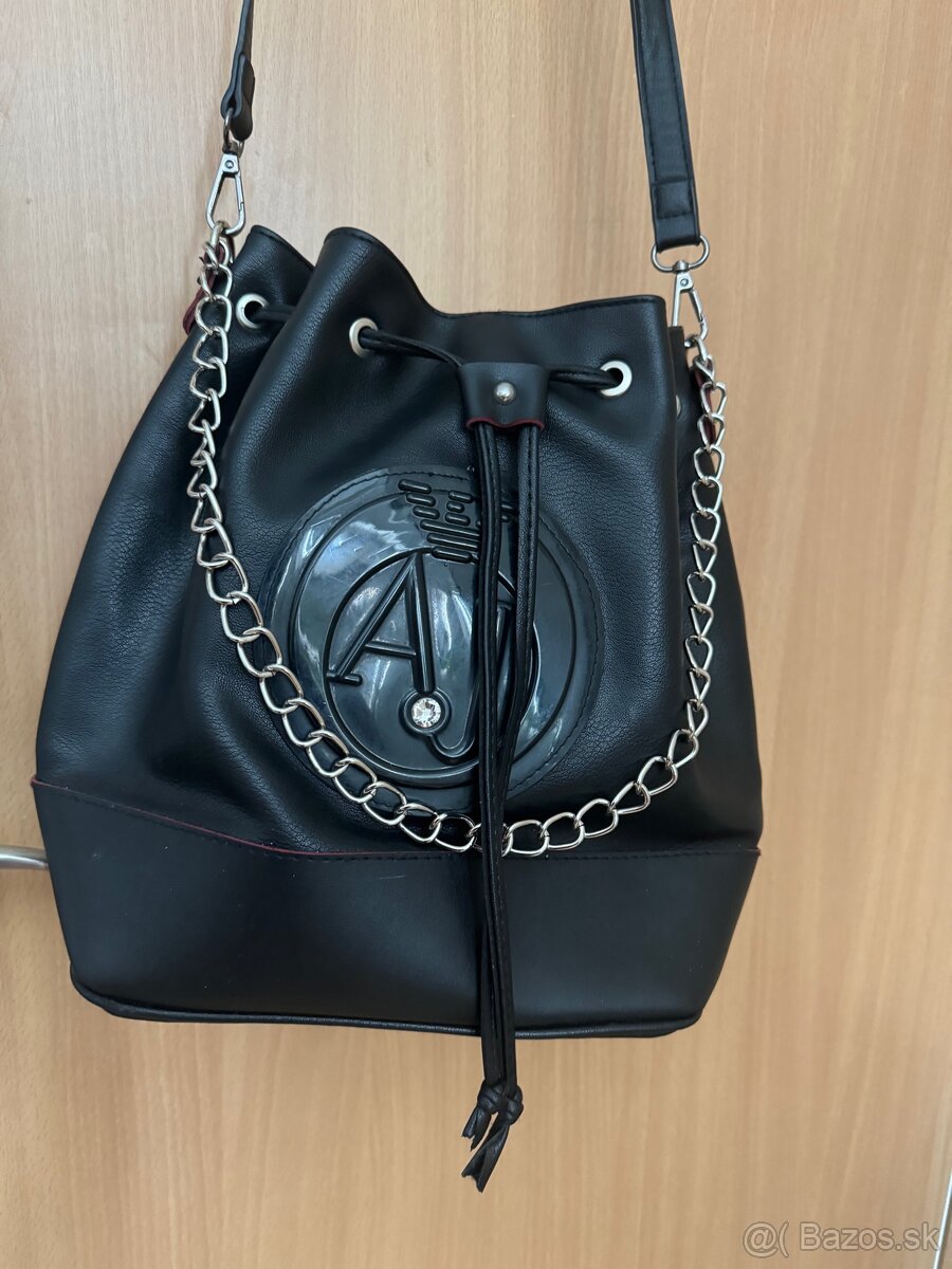 Armani Jeans čierna vaková kabelka
