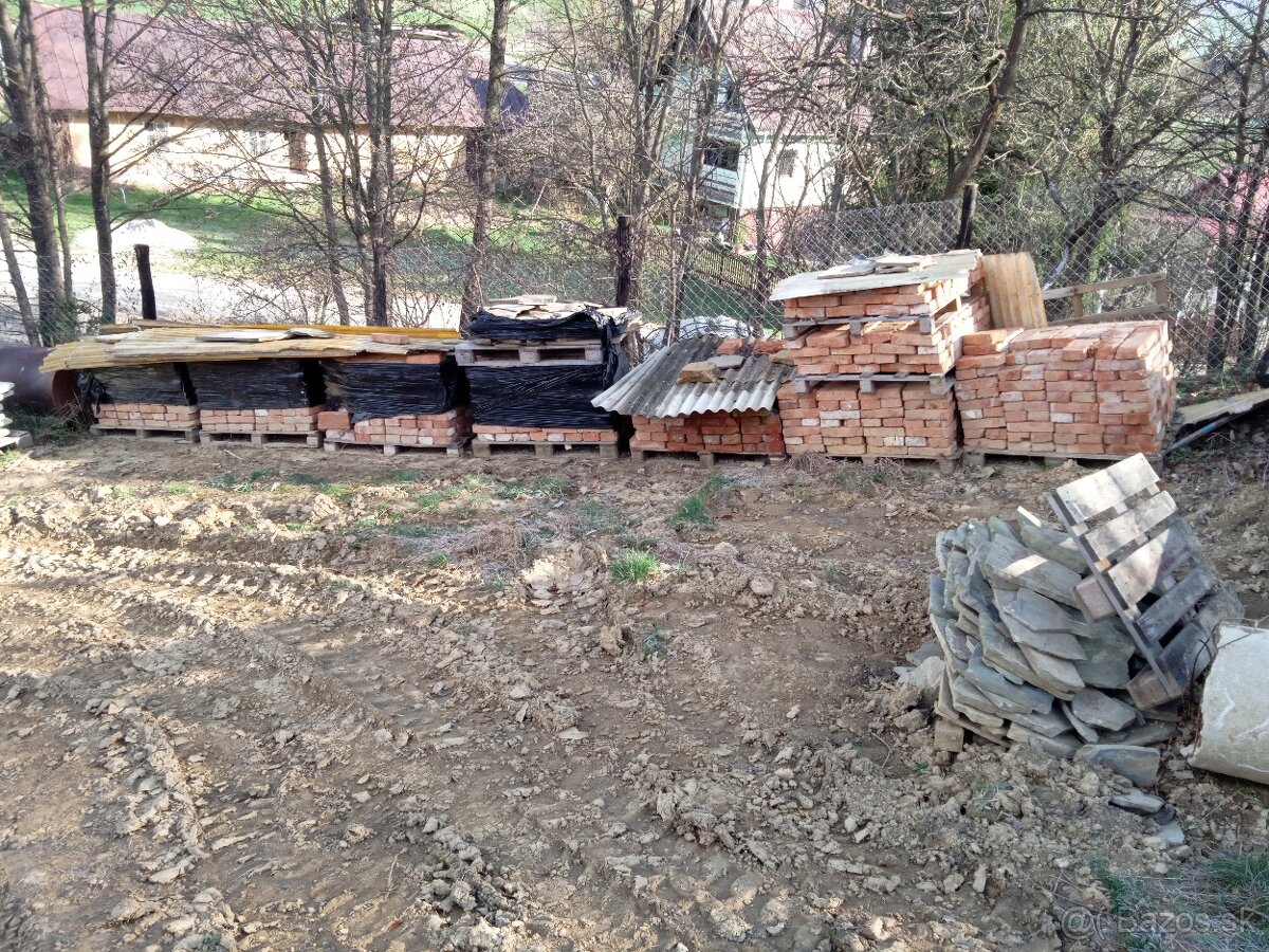 Predám  staré  očistene  tehly