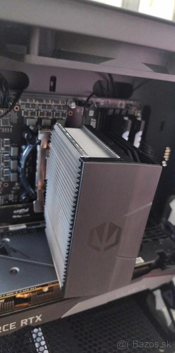 Zakladna doska + procesor + chladic + ramky