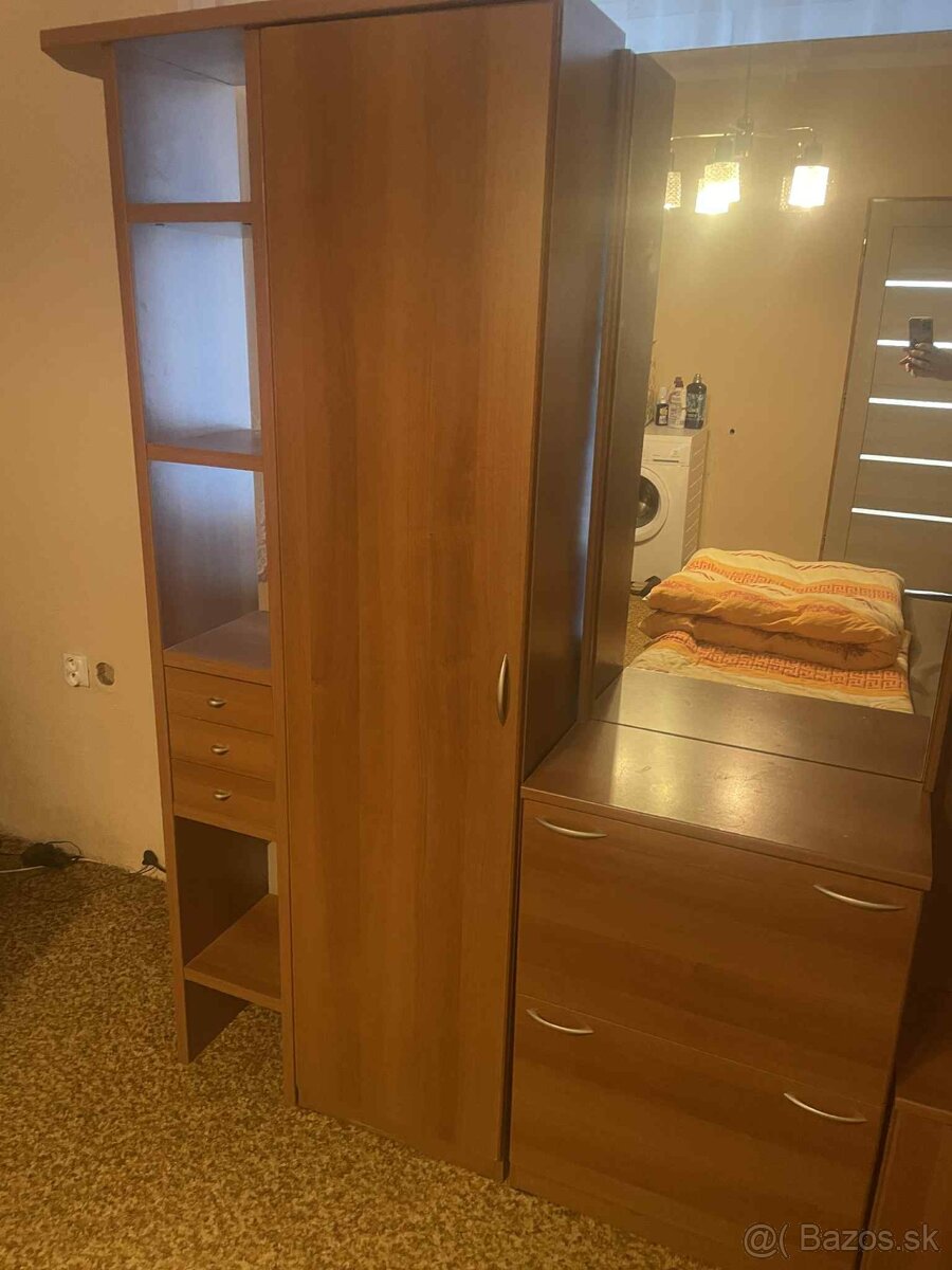 Veľká chodbová stena (250cm)