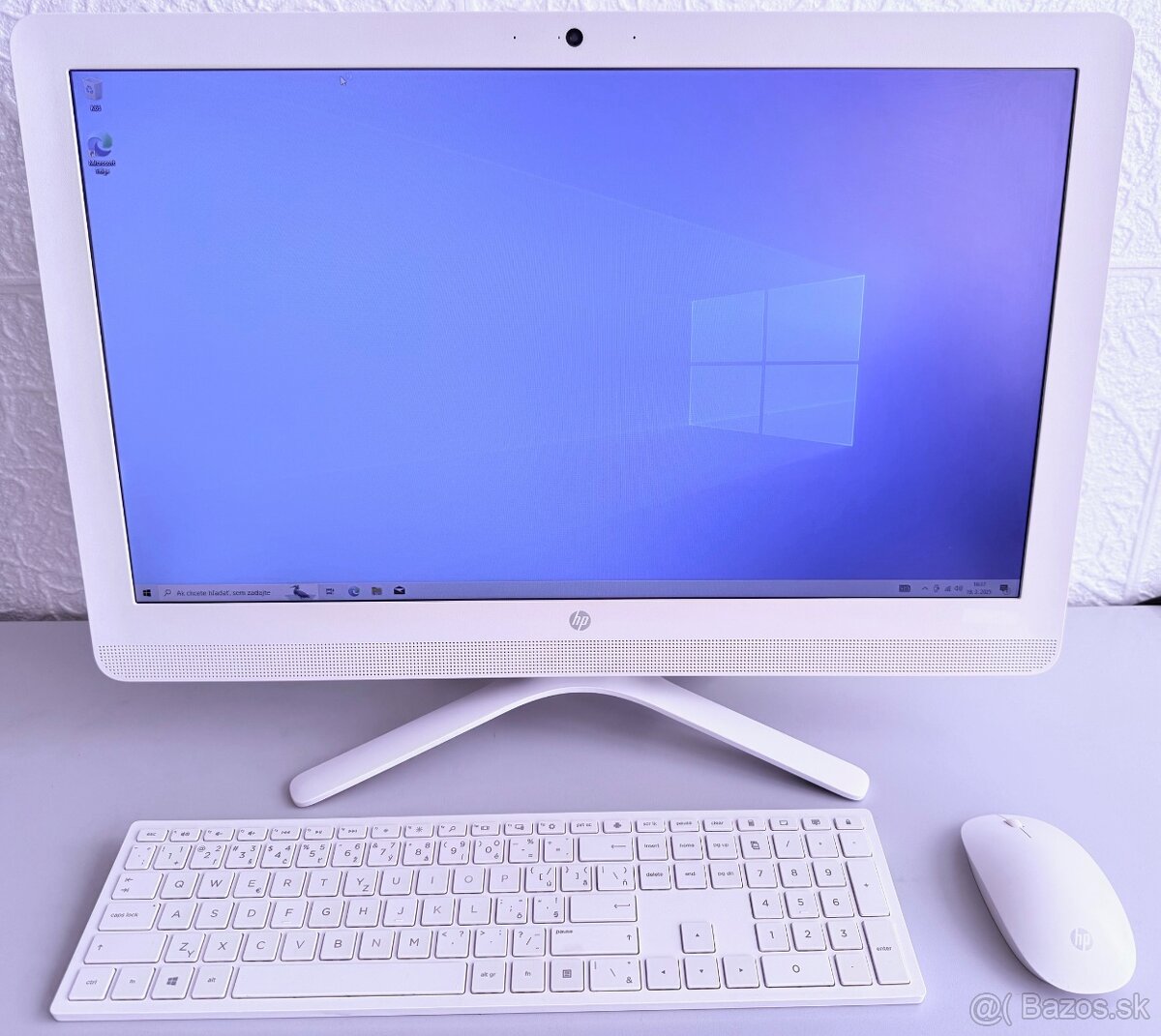 HP All-in-One 24-g081ng- A8-7410, 8GB RAM, 500gb,10H- top