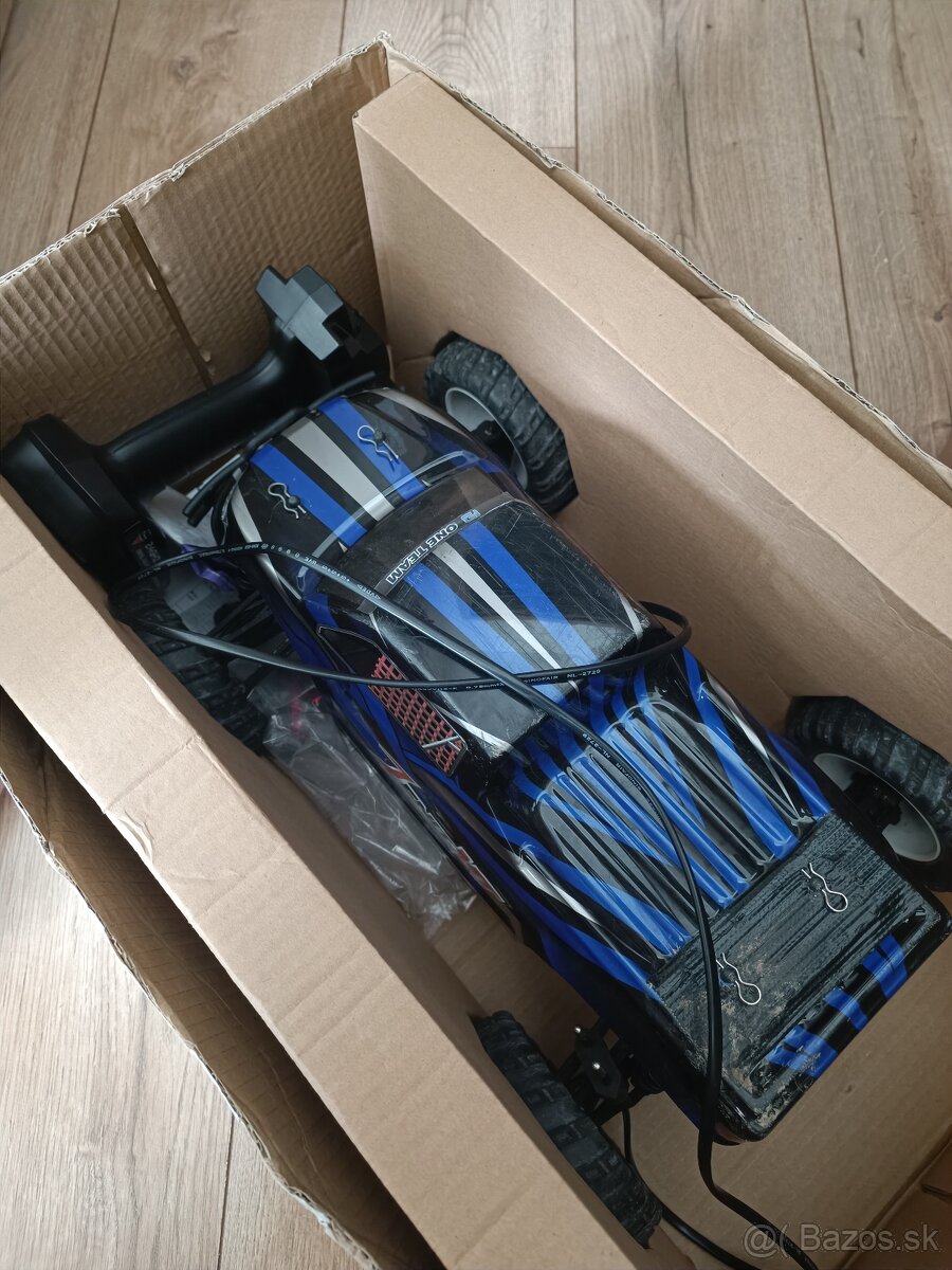 Zenit 10 auto na diaľkové ovládanie