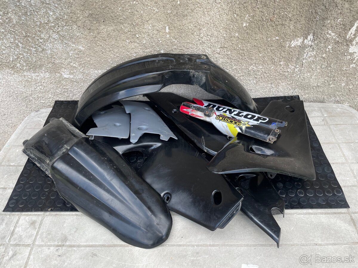husqvarna plasty