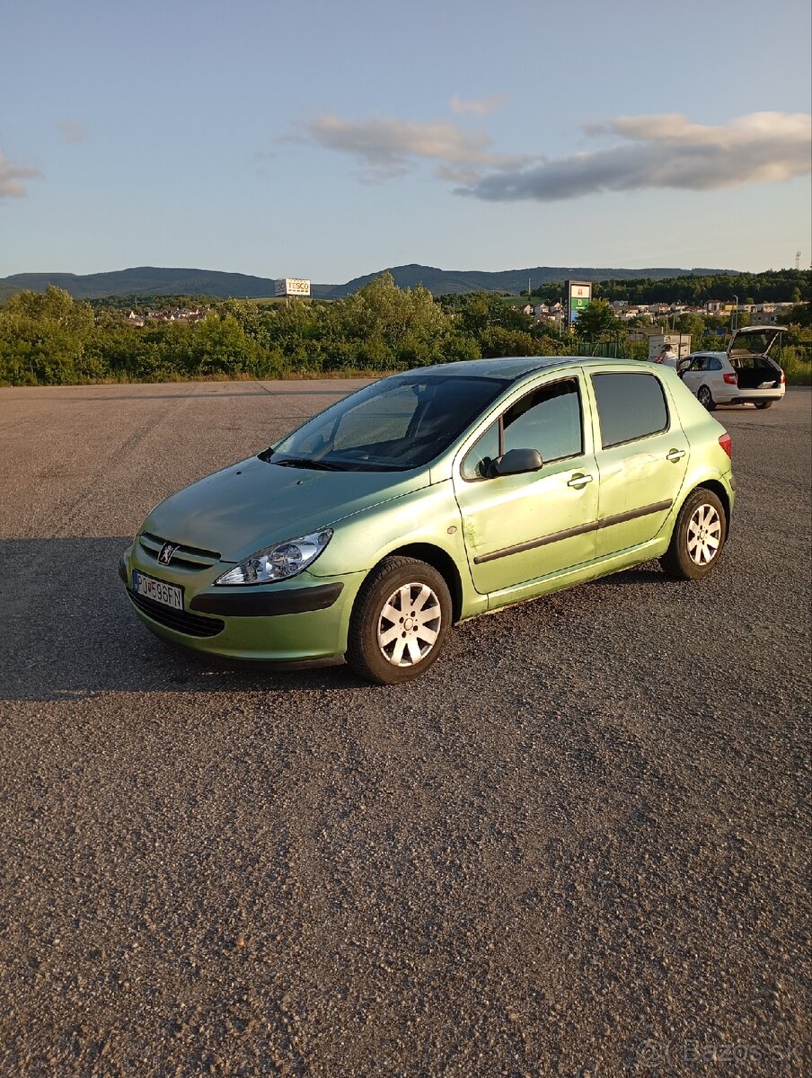 Peugeot 307
