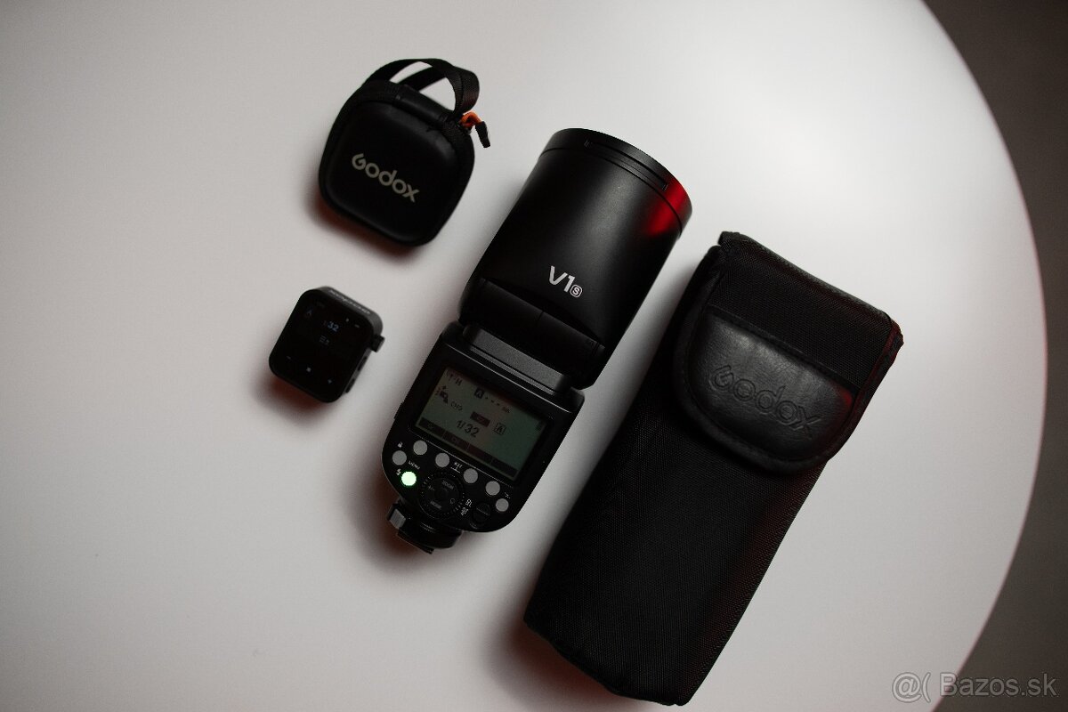 Godox V1S + Godox X3