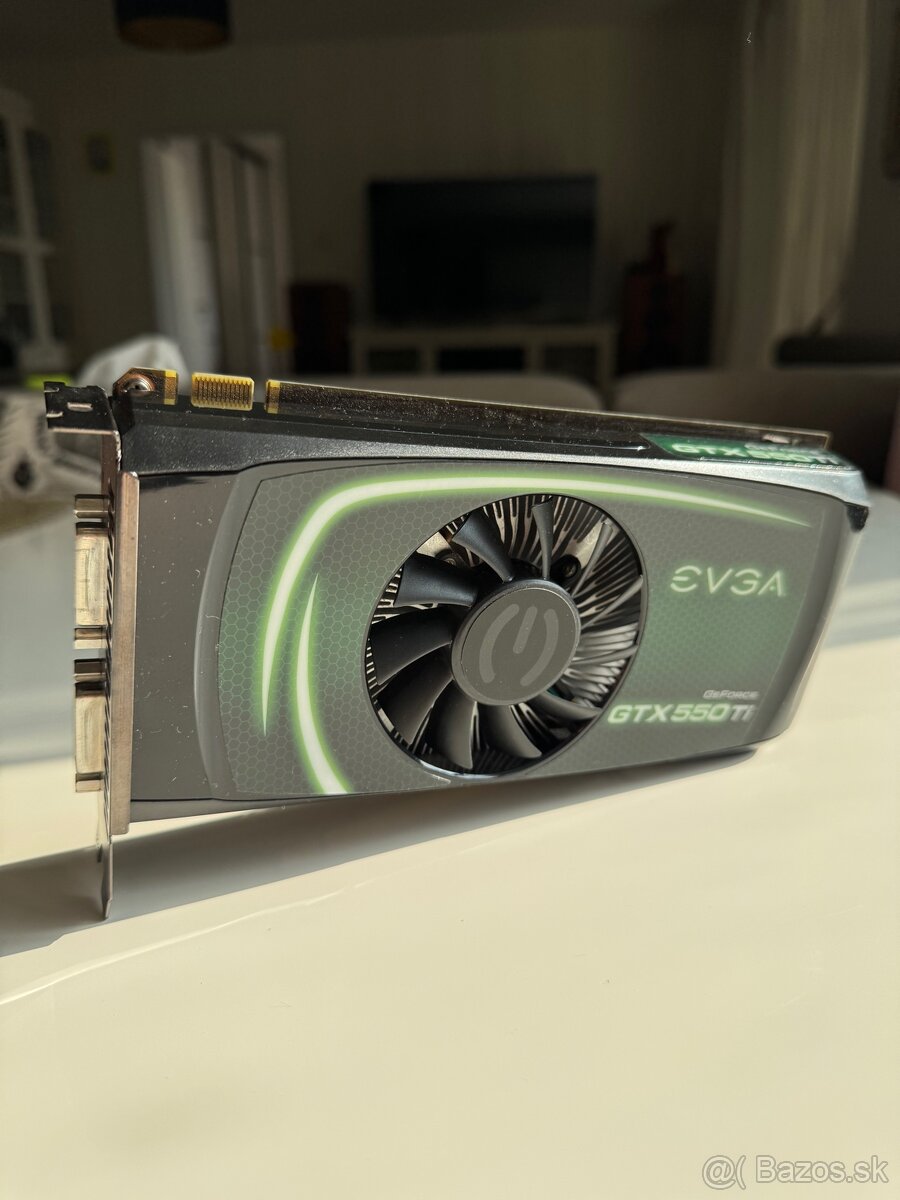 EVGA GeForce GTX 550 Ti - 1GB