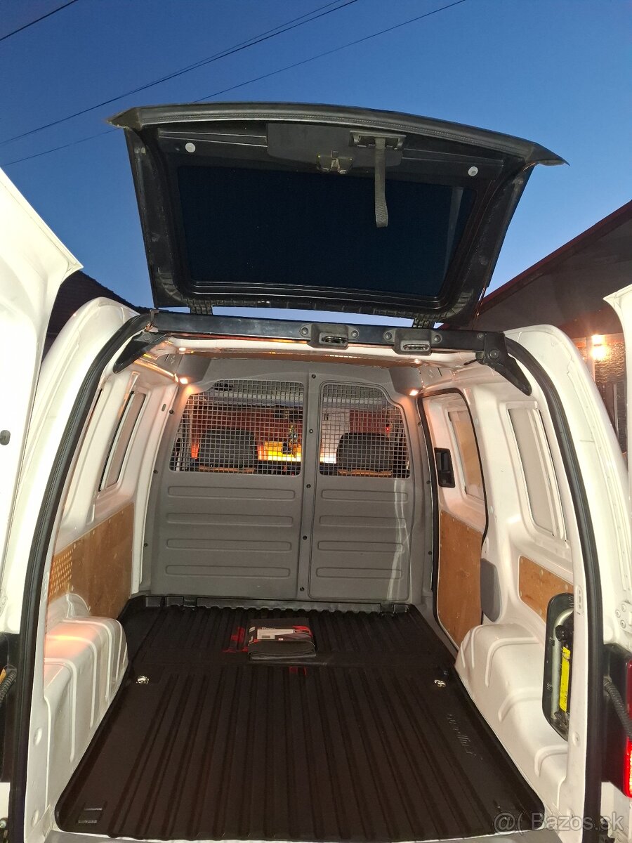 Volkswagen Caddy 2.0 SDI - 10