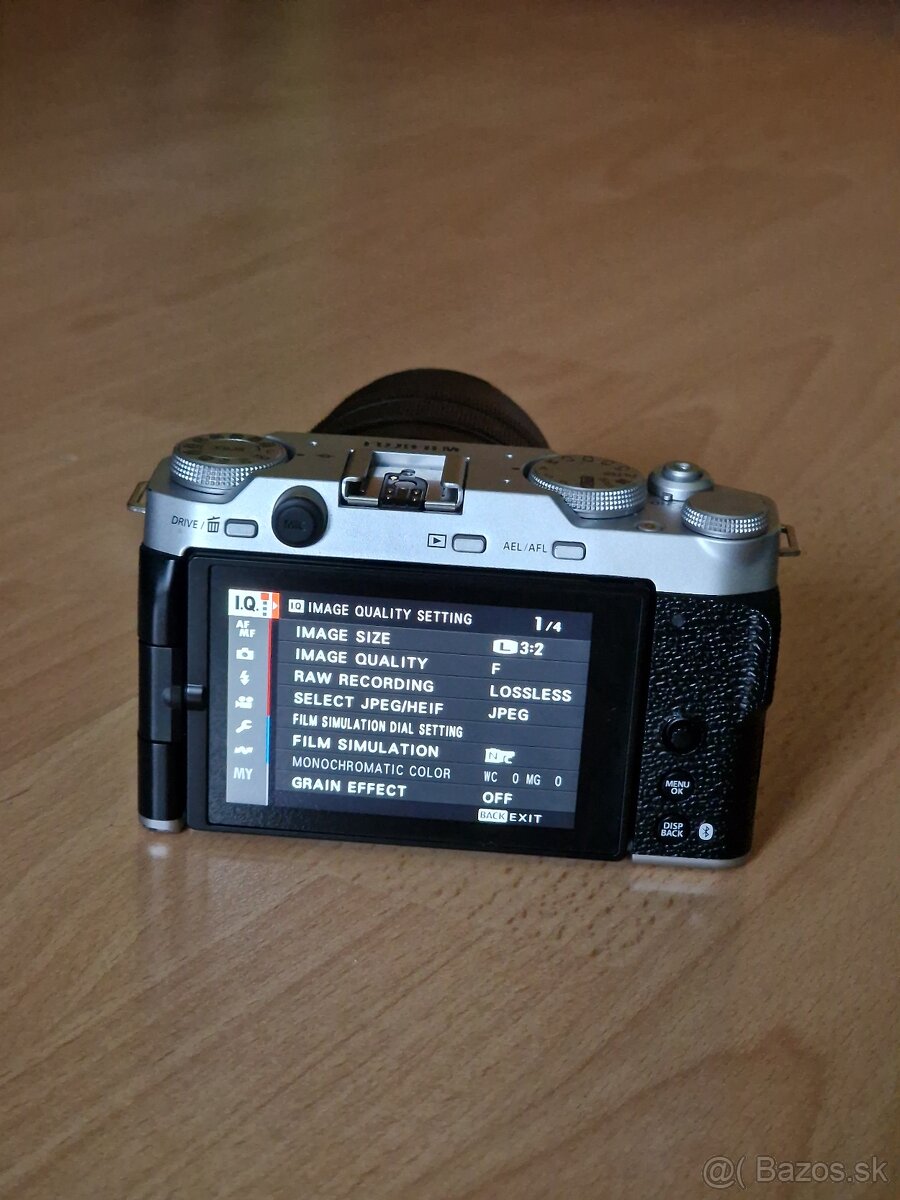 Predám zánovný Fujifilm X-M5 - 10
