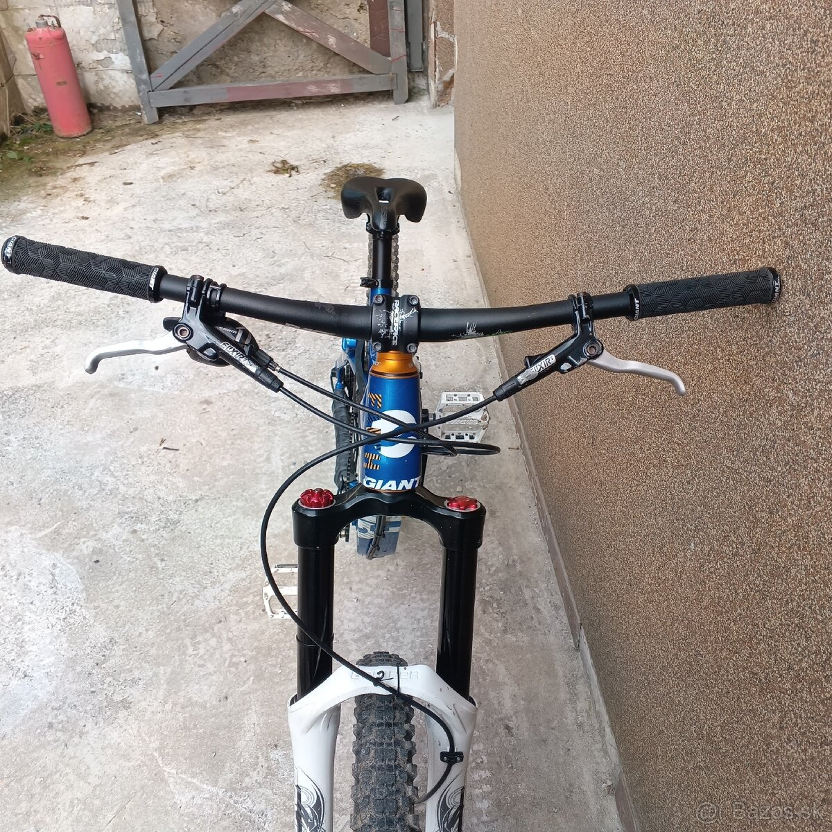 Predám Giant Faith - 10