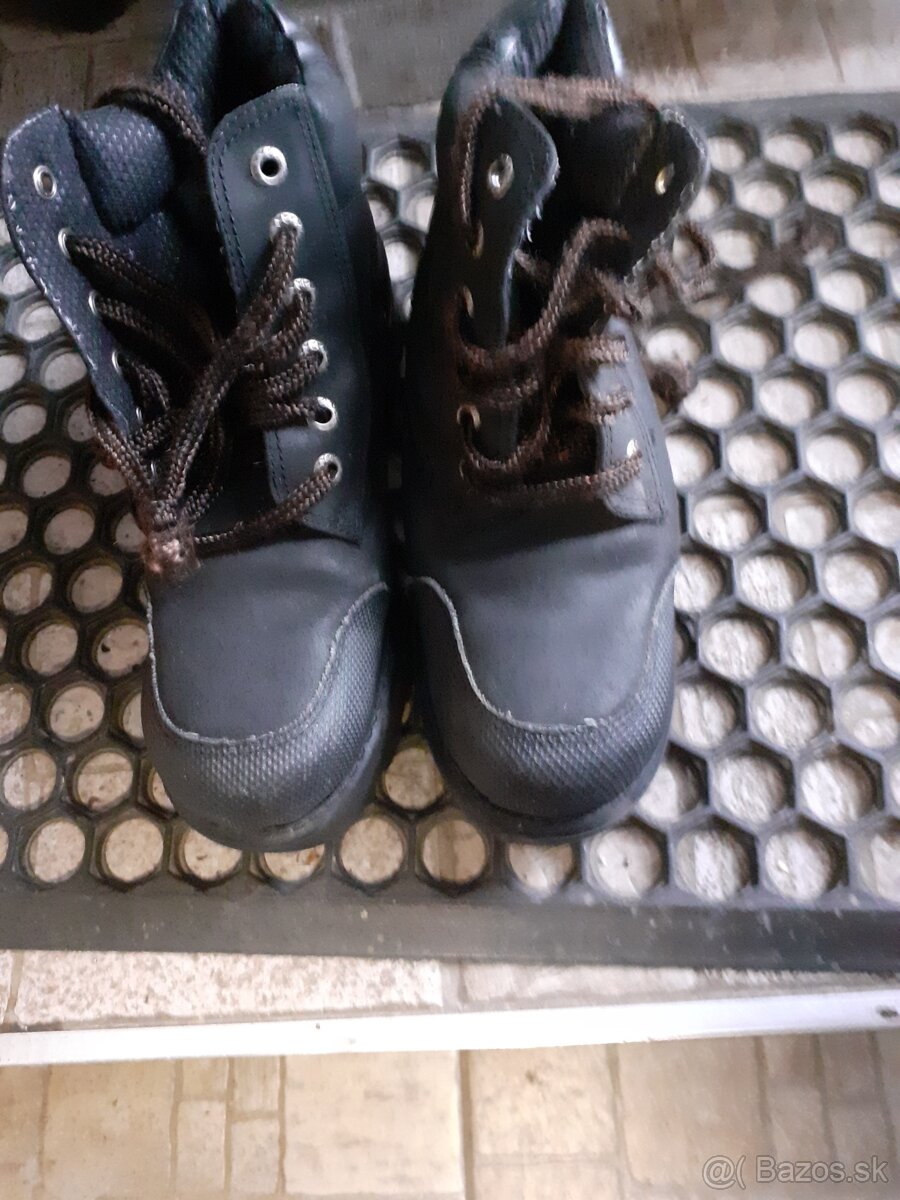 Predam damske masivne tazke topanky - 10