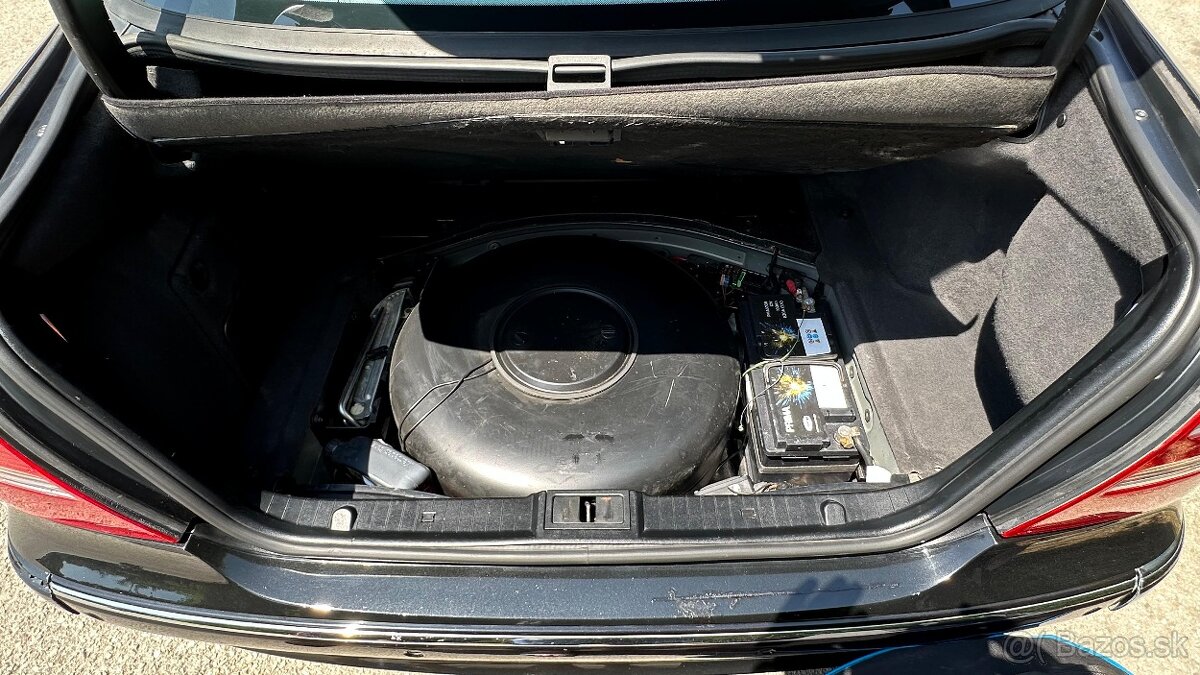 Mercedes Benz E500 W211 Avantgarde - 10