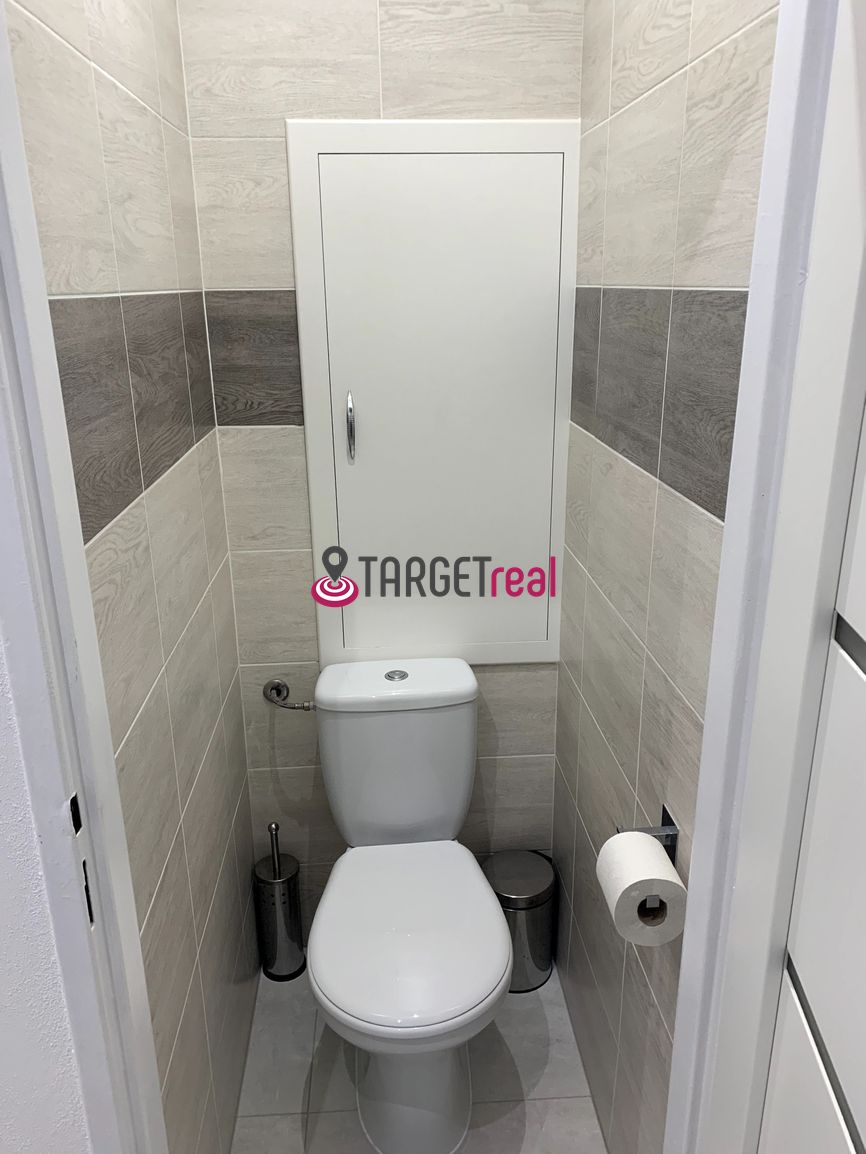 Prenájom: 2-izbový byt v centre mesta - 10