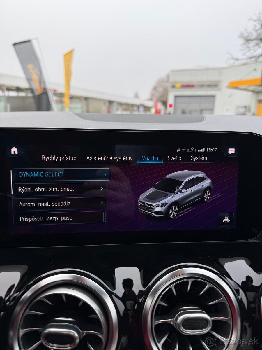 Mercedes benz GLA 220d - 10