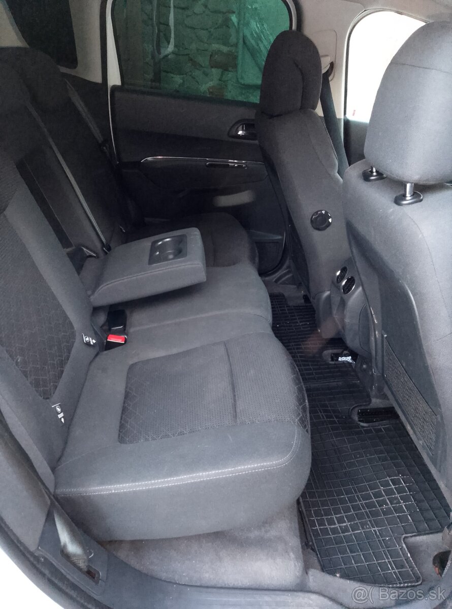 Peugeot 3008 Facelift 2016 1,2 puretech benzín aj výmena - 10