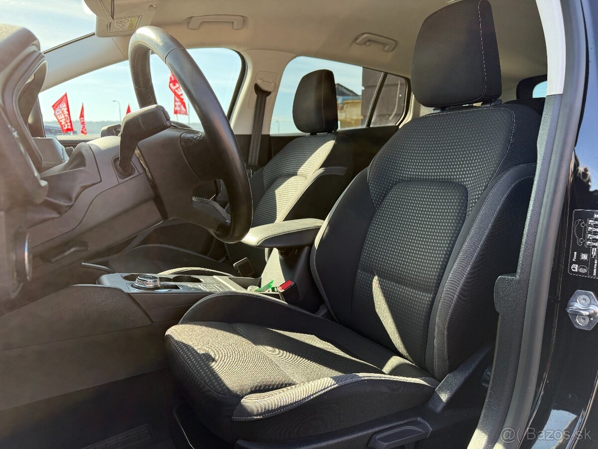 Ford Focus Kombi 1.5 EcoBlue Active A/T - 10