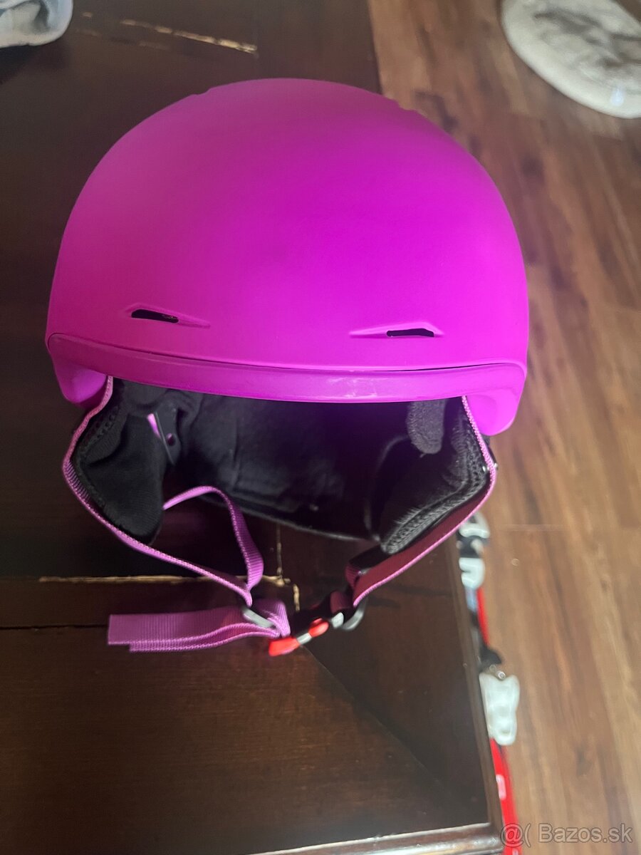 Lyže+lyžiarky+prilba+paličky - 10