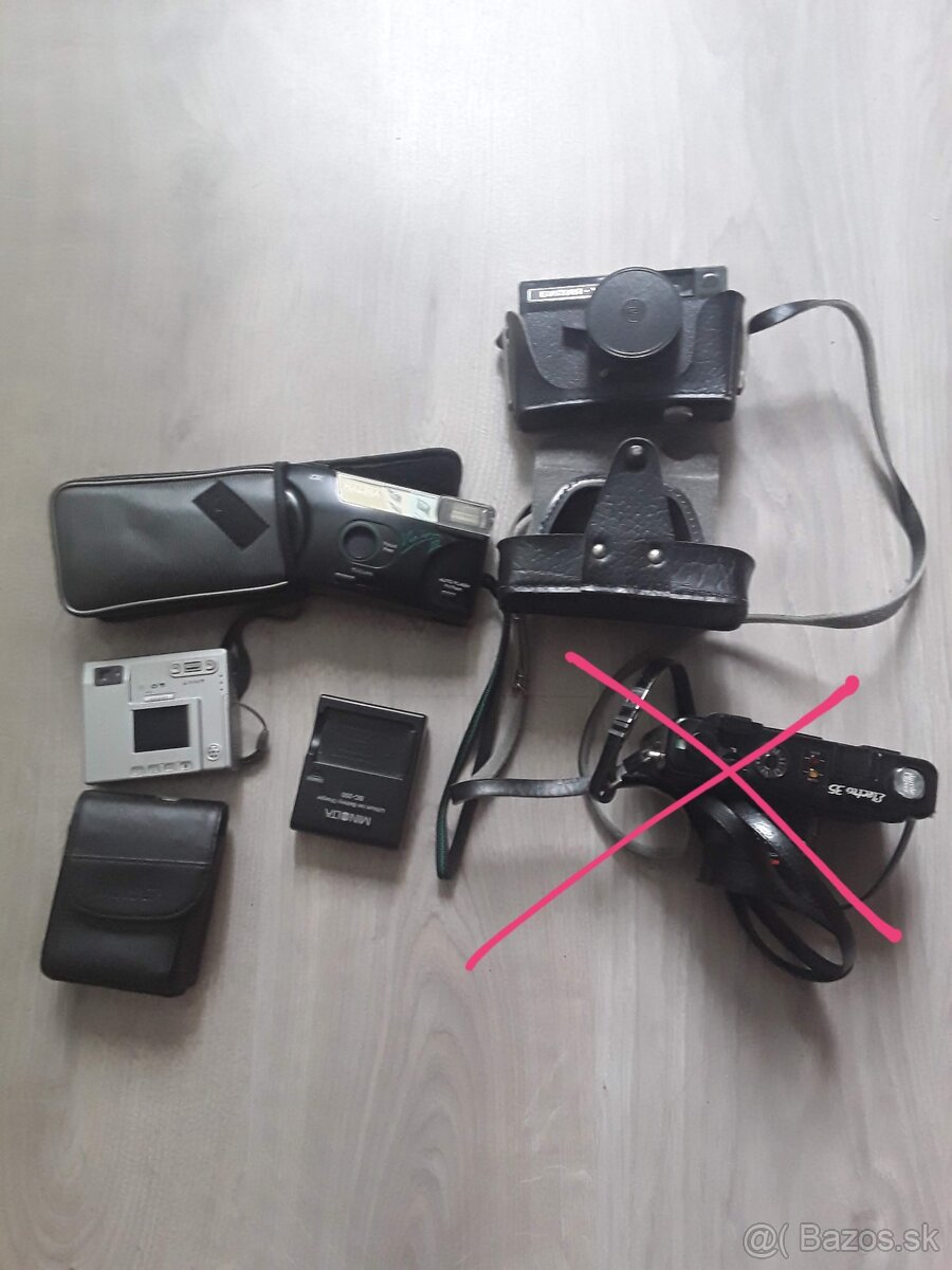 Rôzne retro. veci lietadlo,i novšie, - 10