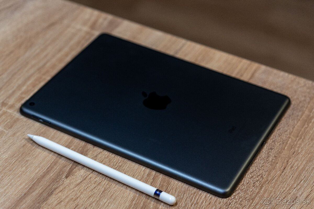 Tablet iPad 10.2 64 GB WiFi Vesmírne Sivý 2021 - 10