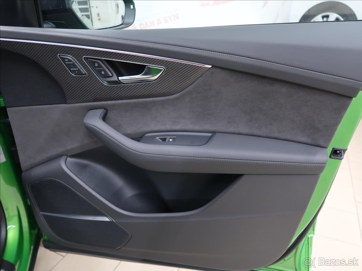 AUDI RS8Q 2022 CARBON 1.majitel - 10