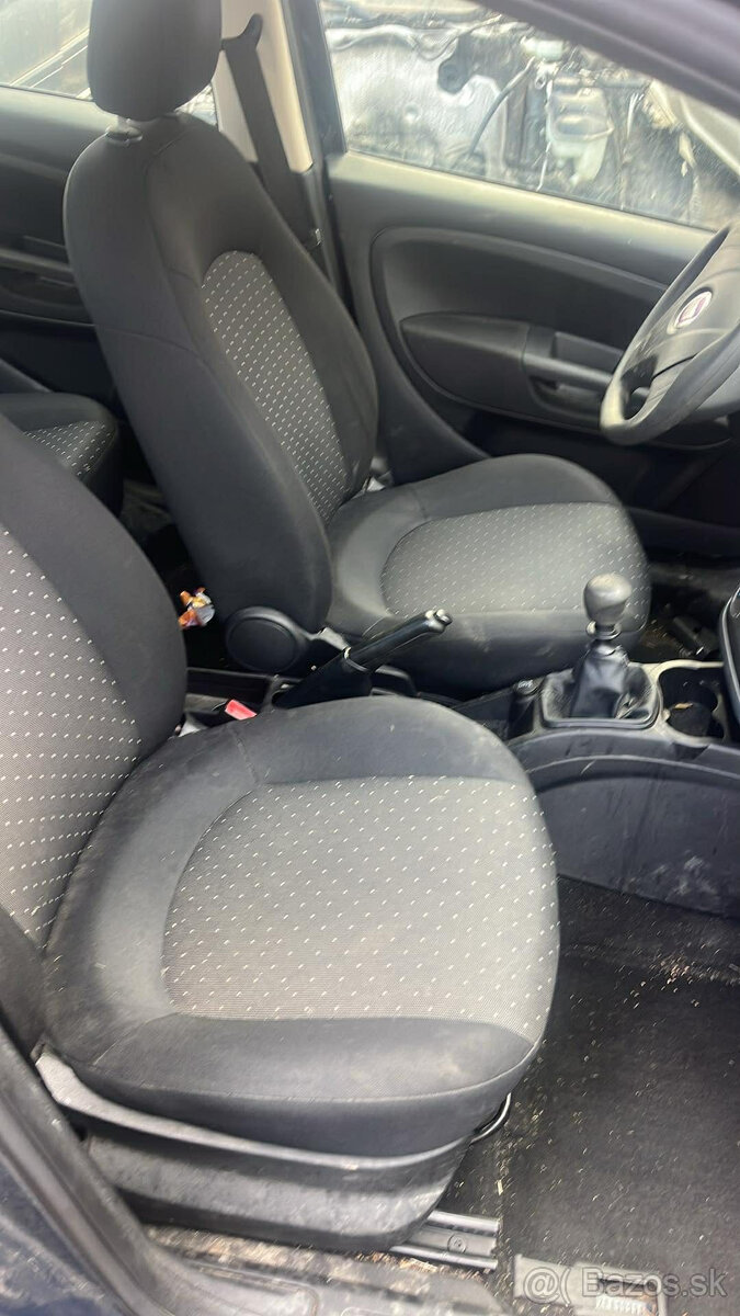 Fiat Punto 1,2i 48kw - 10