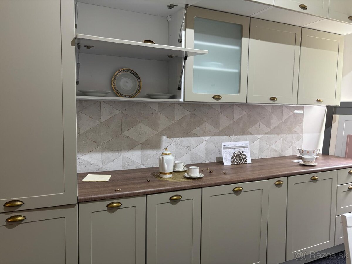 Moderná nepoužitá kuchyňa NATALI krémová - 10