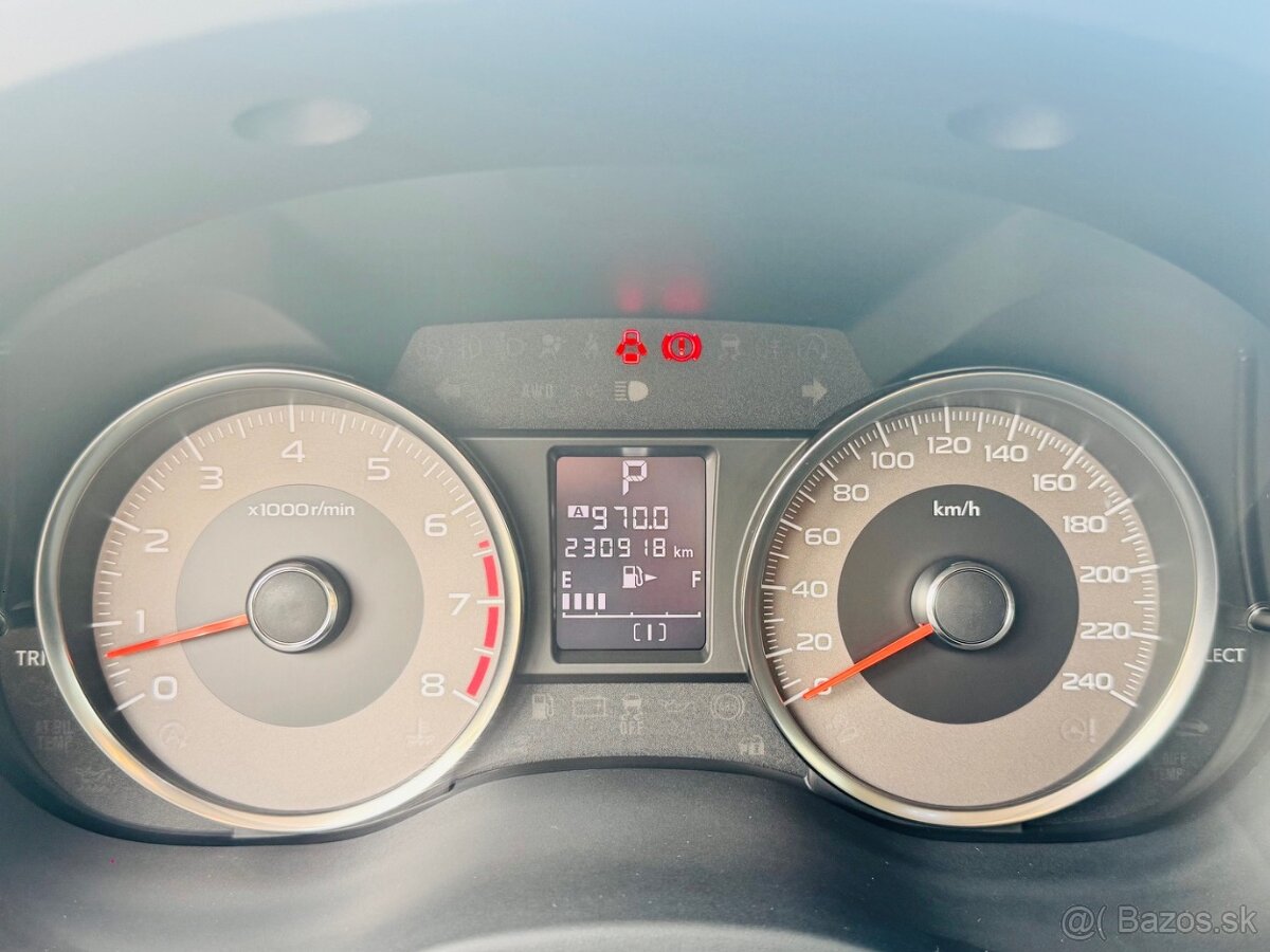 Subaru Forester 2.0i Comfort CVT - 10