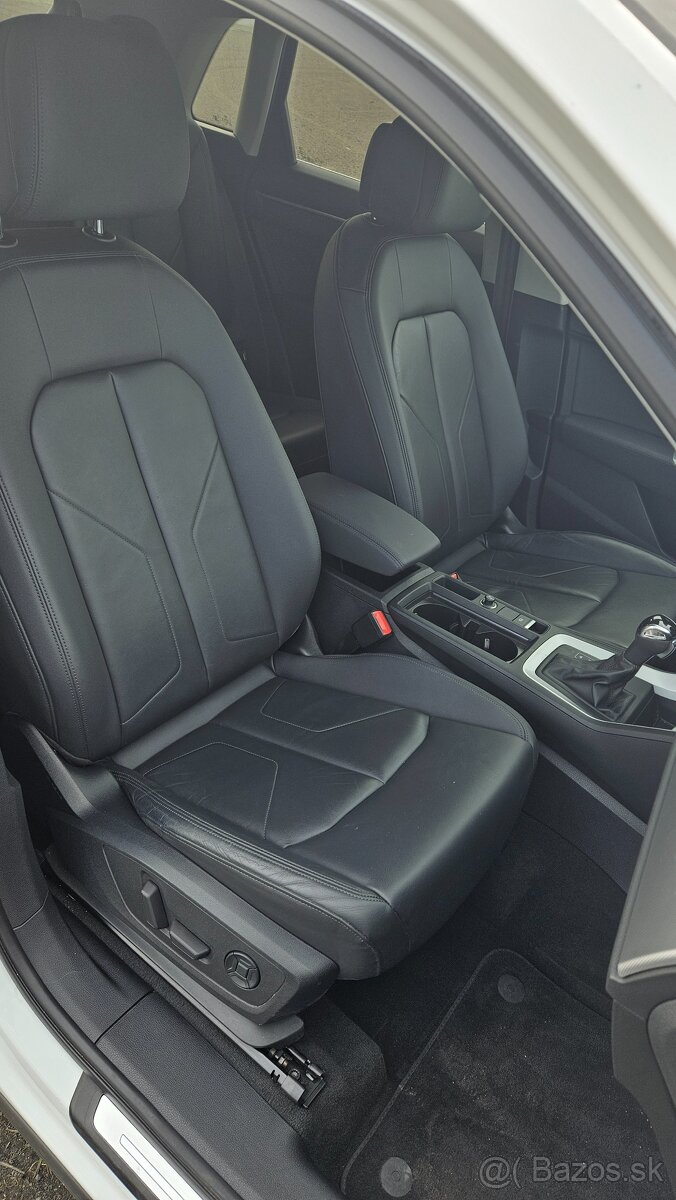 Audi Q3 45 TSFI Quattro, S-line DSG - 10