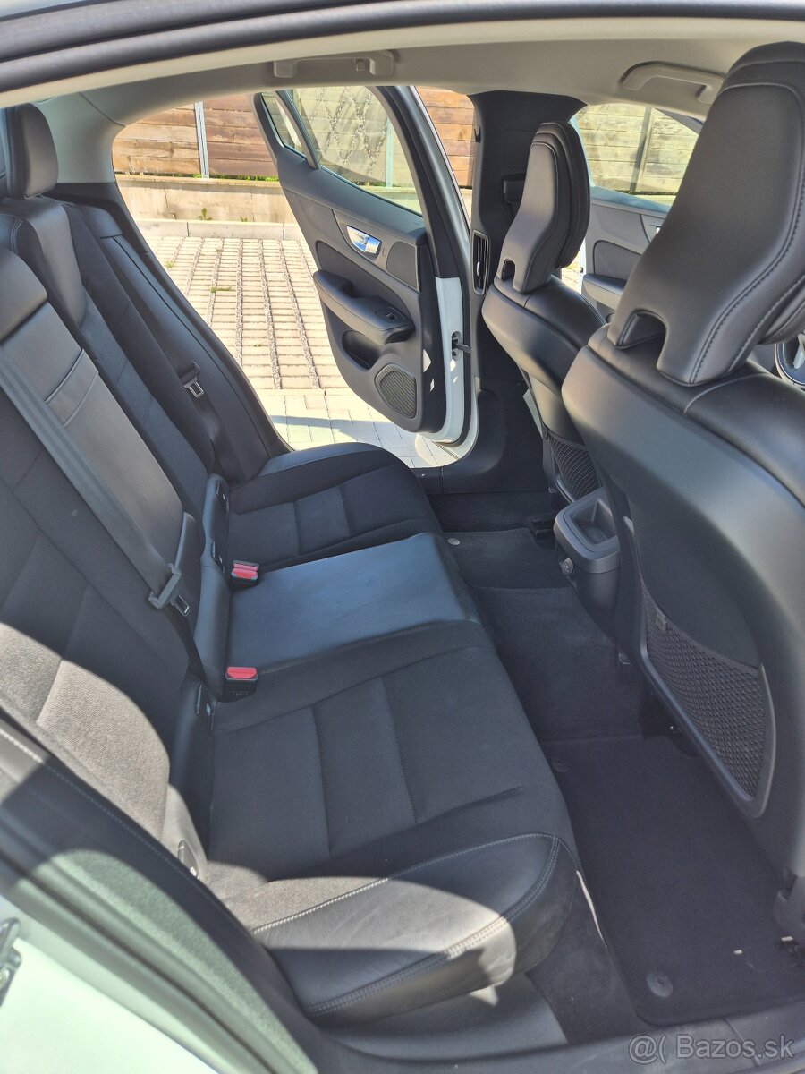Volvo S60 - 10