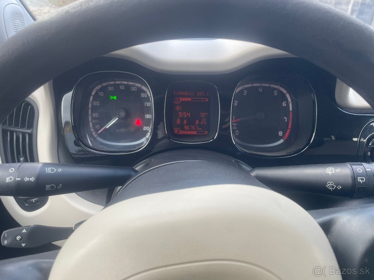 Fiat Panda 4x4 Twin Turbo 0.9L (2015) - 10