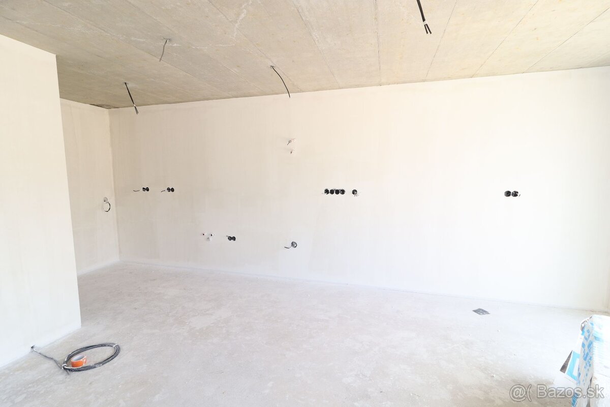 Ponúkame na predaj novostavbu - posledné 2 rodinné domy - S - 10