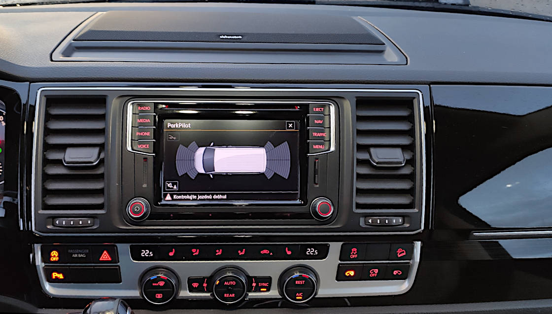 Volkswagen Multivan 2.0 Highline 4motion - 10