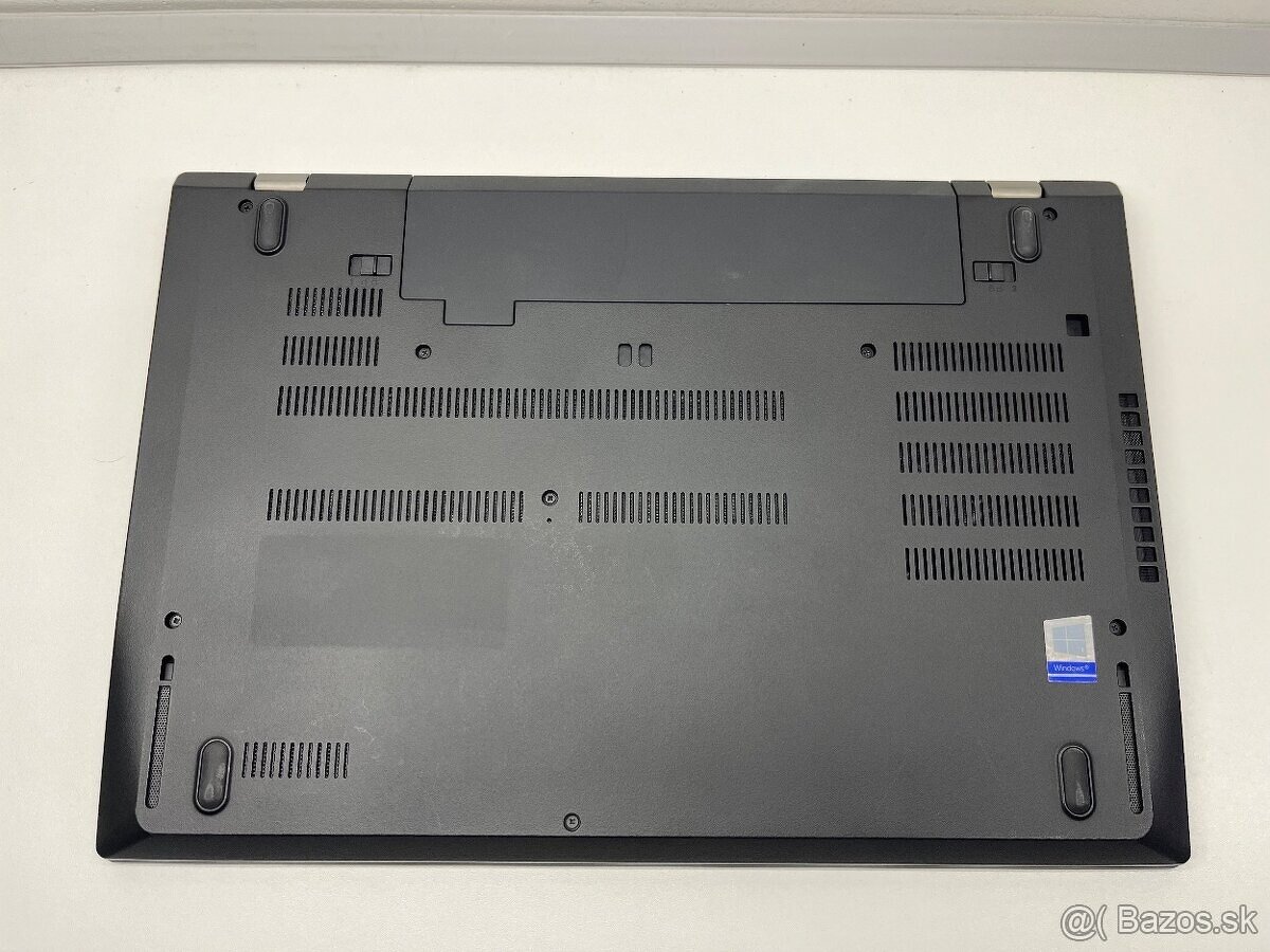 Lenovo ThinkPad T580 15.6" i5-8350U/16GB/256GB/FHD/IPS - 10