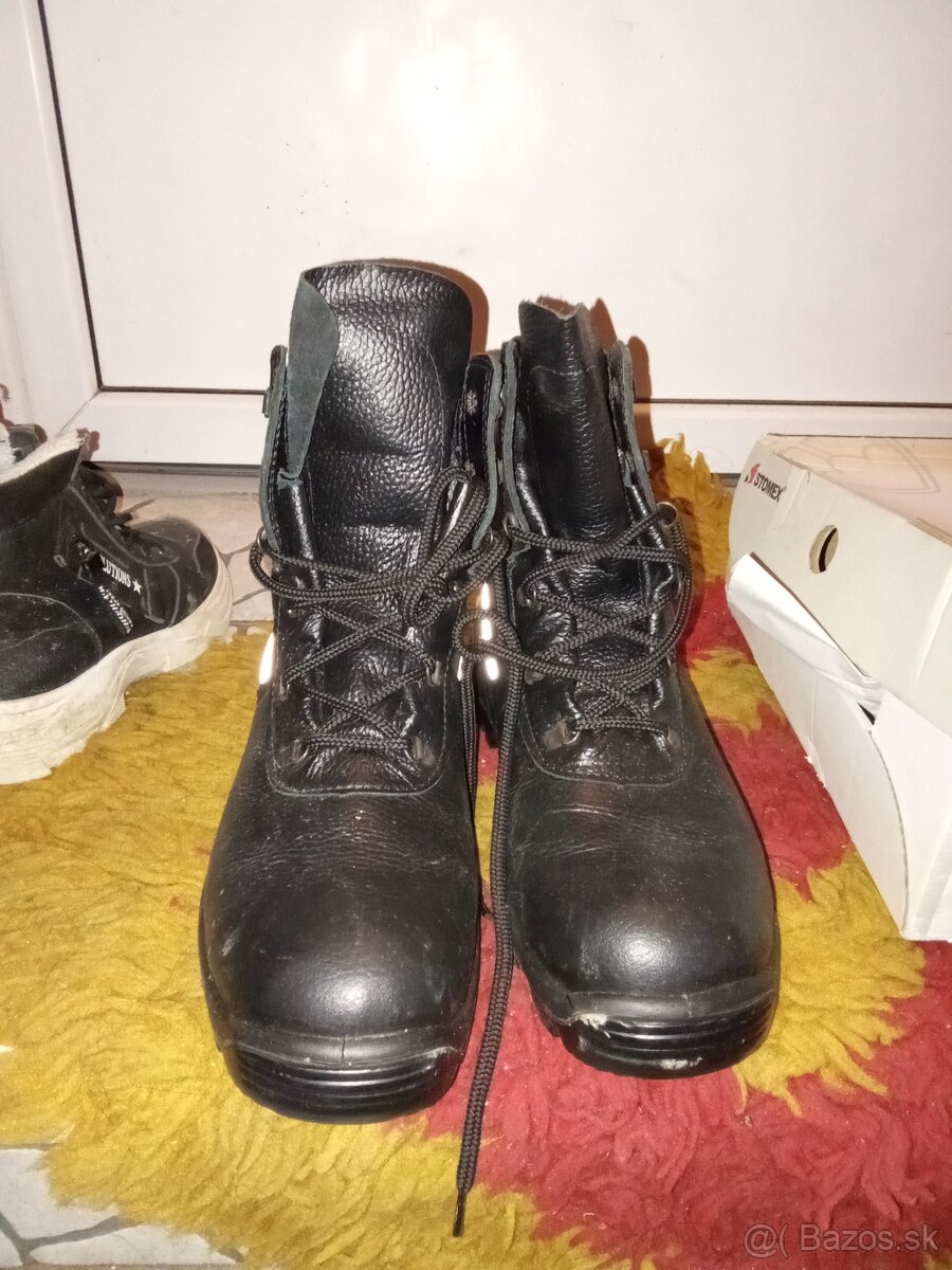 Predám pracovnú obuv veľkosť 44 - 10