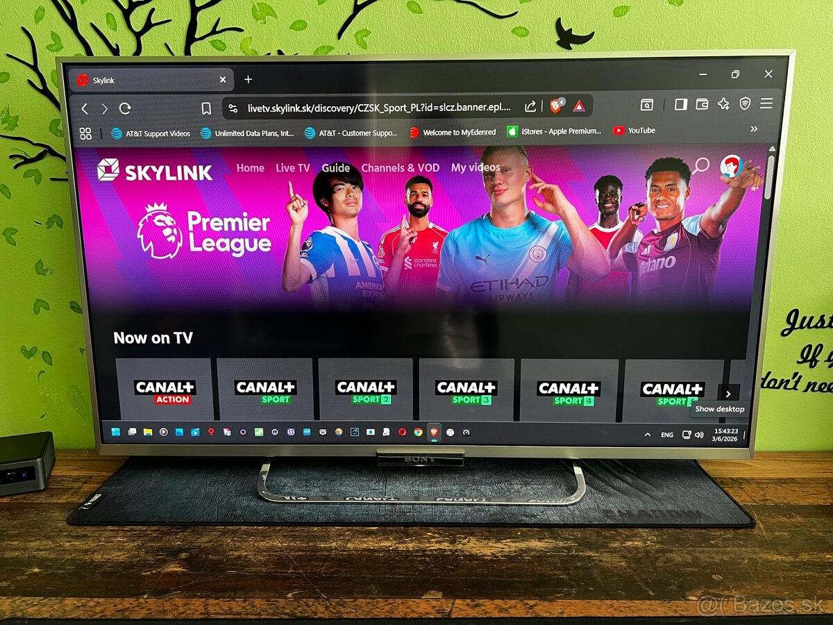 42' Sony Bravia Smart TV - 10