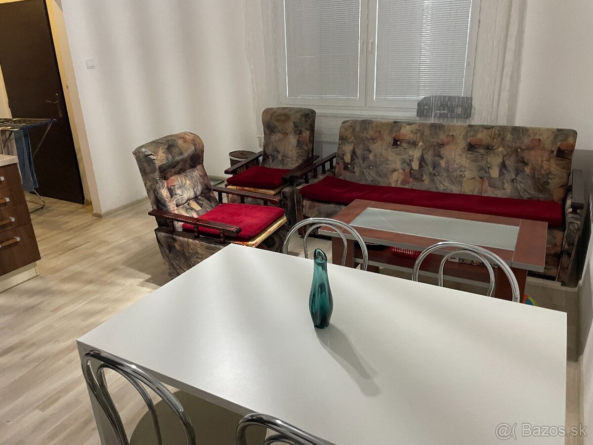 Predaj rodinného domu 168m2 , Nové Mesto nad Váhom - 10