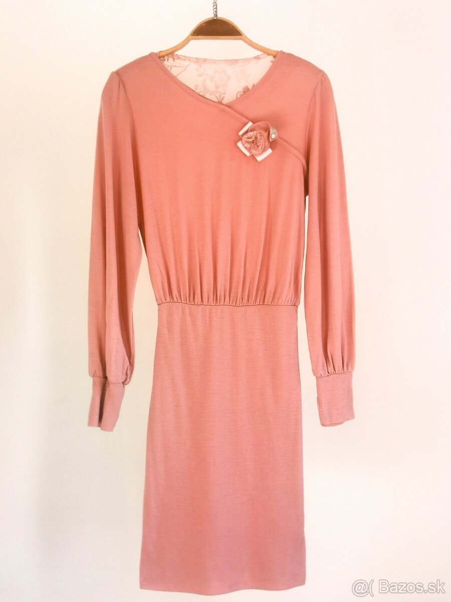 Elegantné merino šaty na každý deň - 10