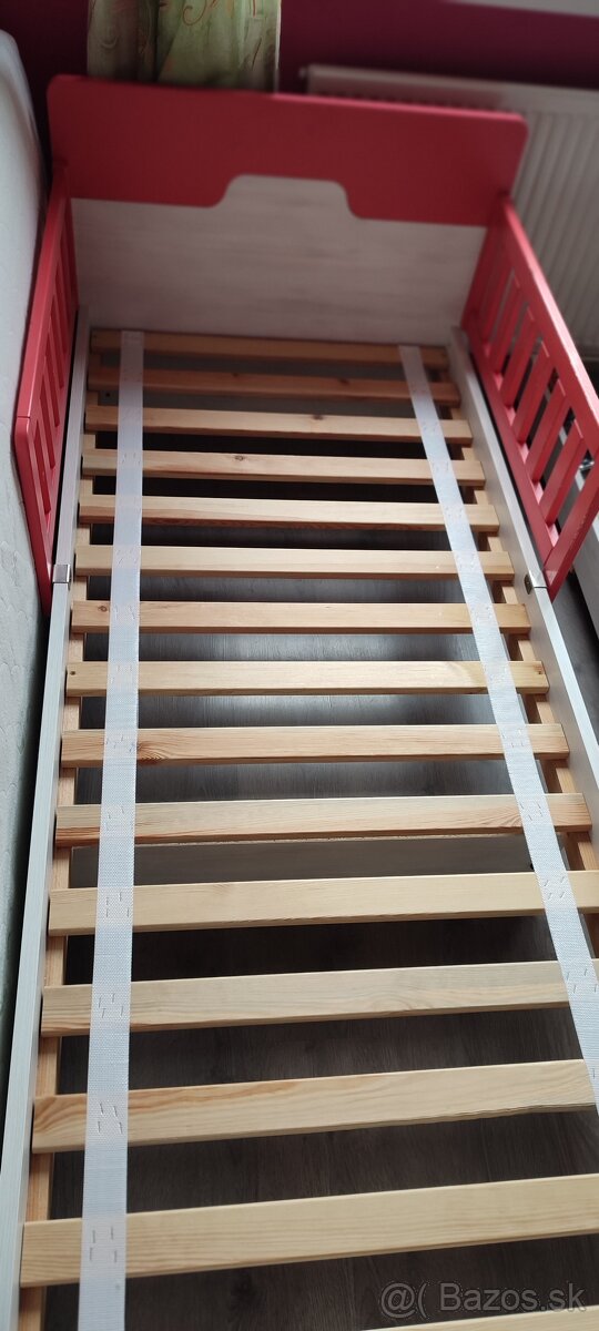 dievčenská posteľ so zábradlím a poličkami - 10