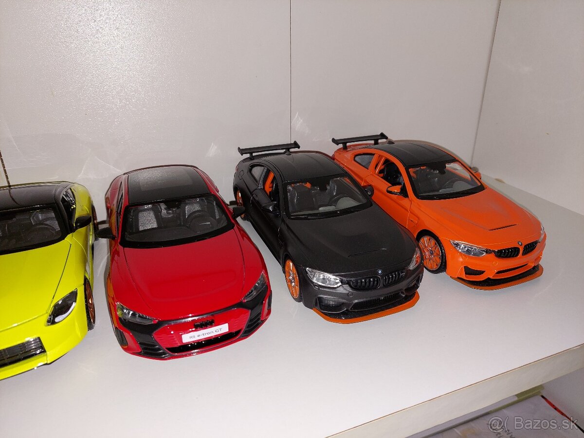 Modely áut 1:24 - 10