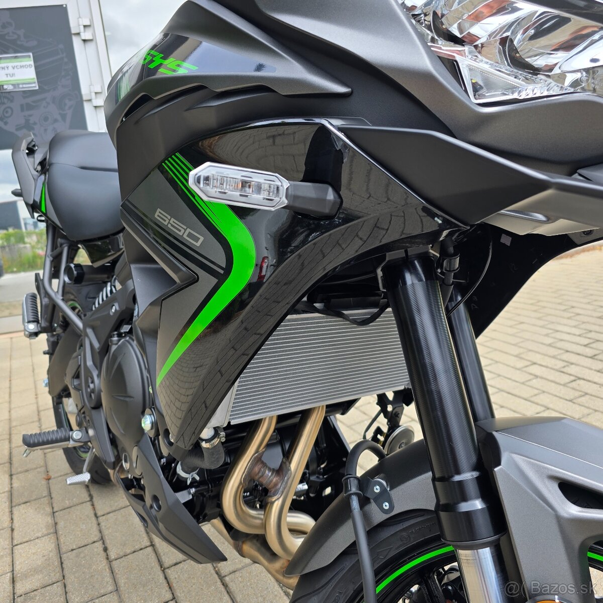 Kawasaki Versys 650 model 2025 nový - 10