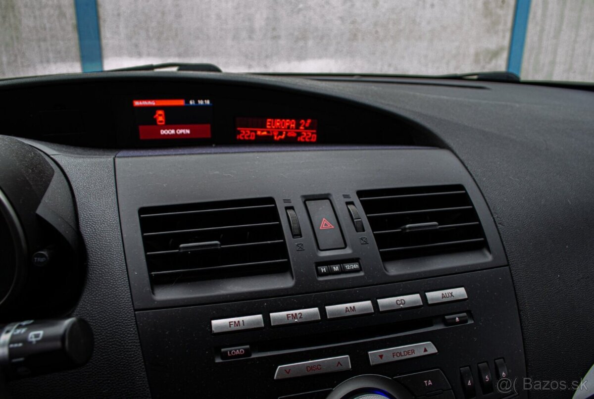 Mazda 3 Hatchback 2.0 110kW - 10