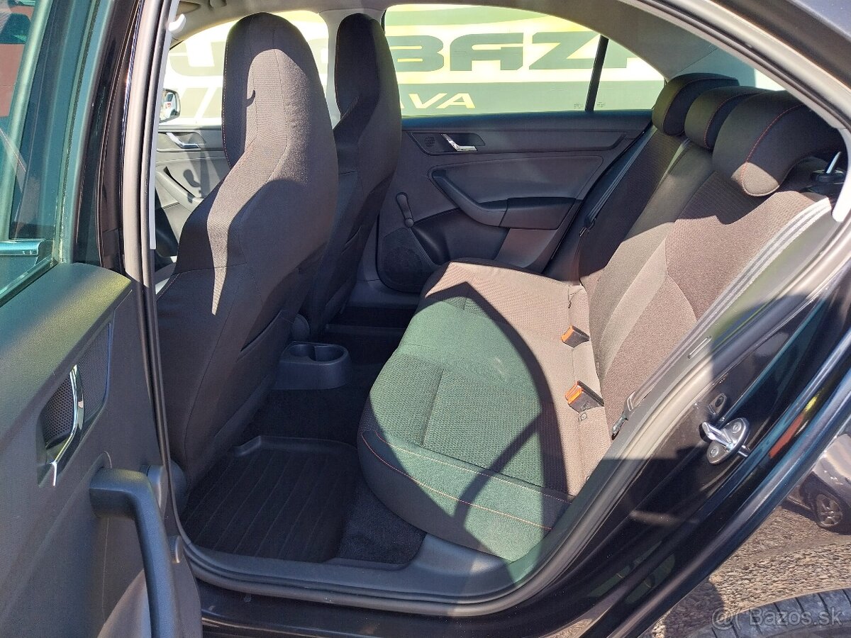 Škoda Rapid 1.6 TDI Active - 10