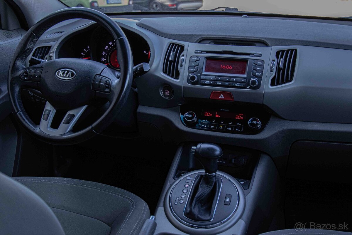 Kia Sportage 2.0 CRDi VGT 4WD EX - 10