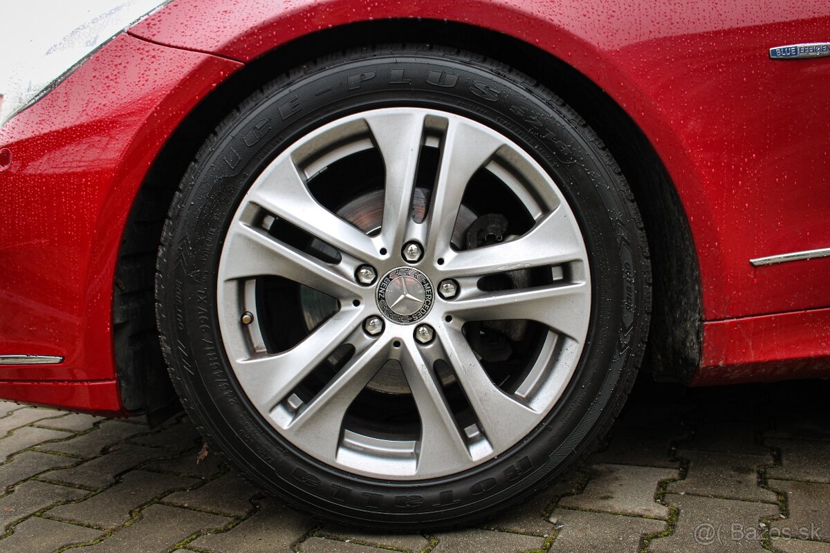 Mercedes-Benz E trieda Kupé 200 BlueEFFICIENCY 7G - 10